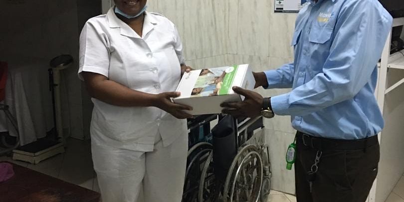 Sister Edna getting Mannikin for mentoring training at another hospital_ Champion Program