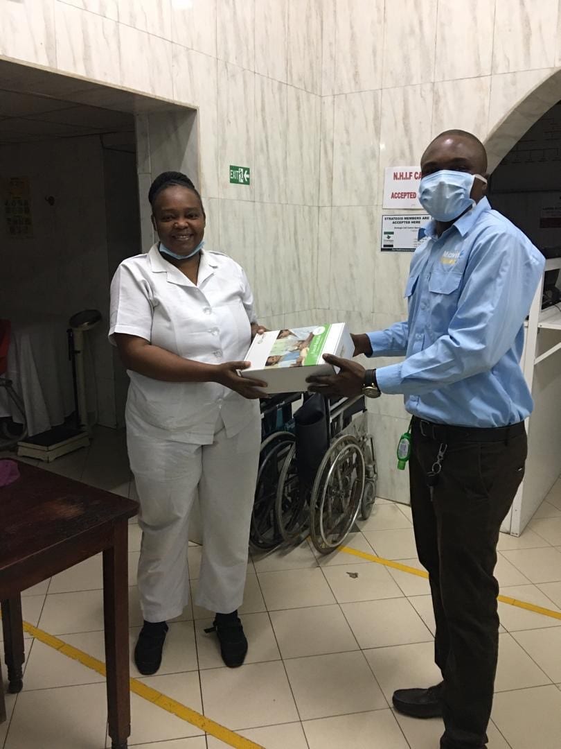 Sister Edna getting Mannikin for mentoring training at another hospital_ Champion Program